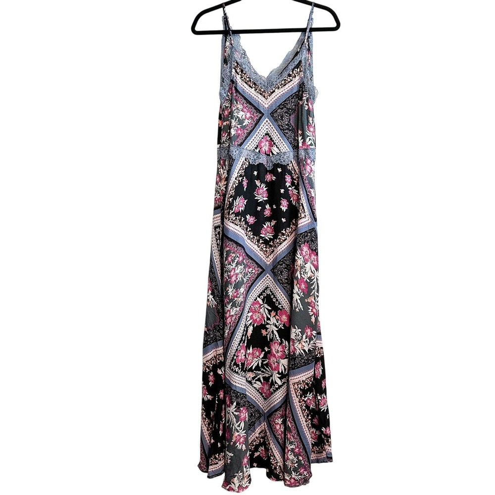 Free People Intimately Stevie Boho Maxi Dress Floral Patchwork Lace Trim Size XS - Picture 4 of 13